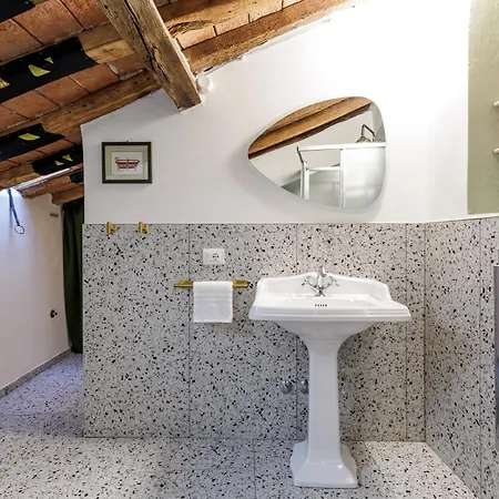 Apartmán Casa Dei Bertoldi - 2 Bedrooms In Historic Center